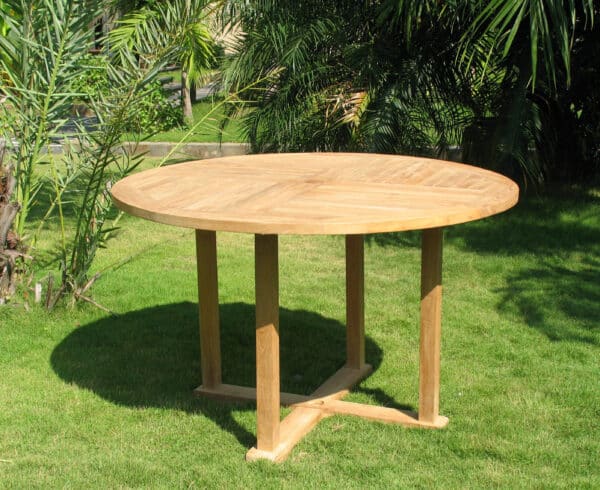 Teak Round Umbrella Table
